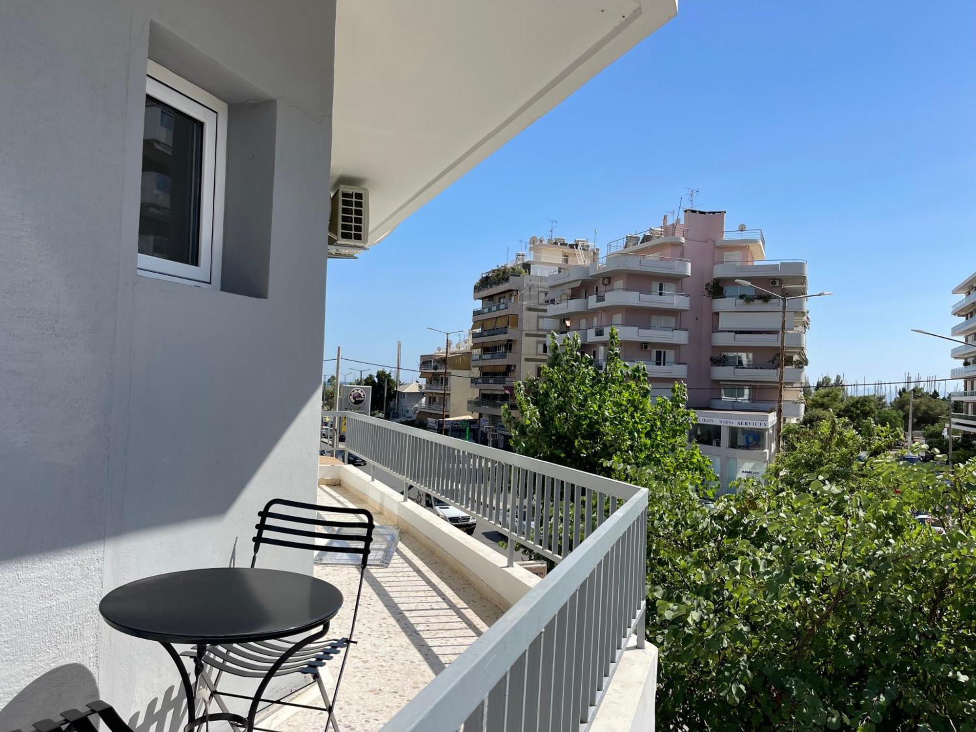 Athenean Bnb Seaside Serenity Steps From The Riviera Eksteriør billede